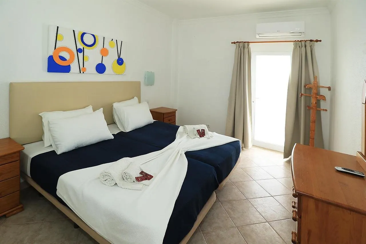 Oura Ocean Front Apartment Albufeira 0*,