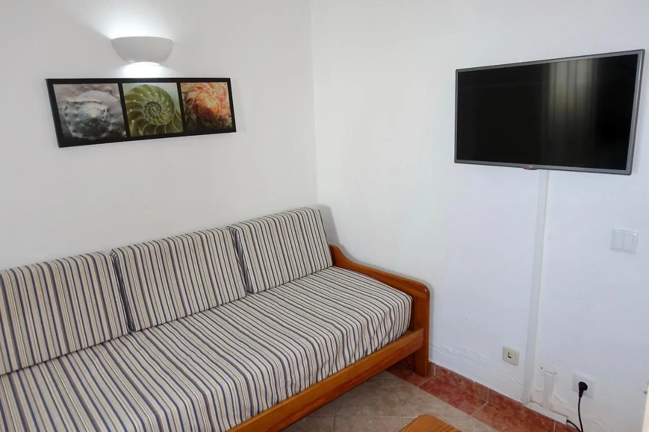 Oura Ocean Front Apartment Albufeira